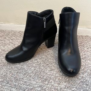 Anne Klein Black Booties Size 10